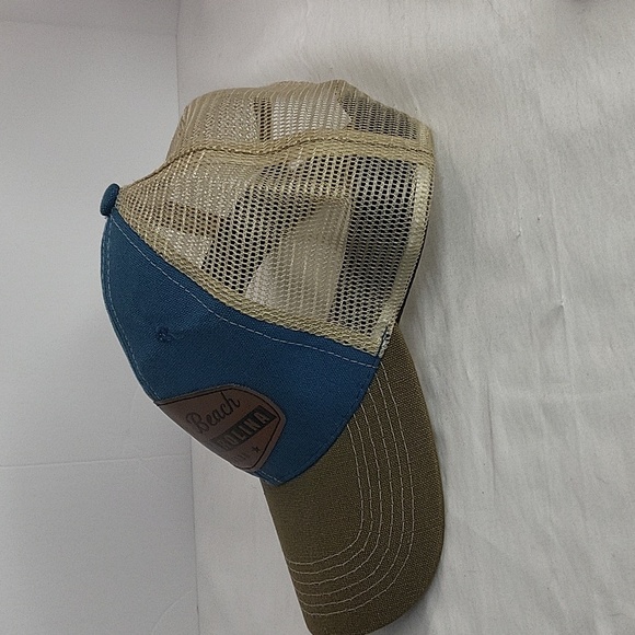 Hat - Picture 4 of 8